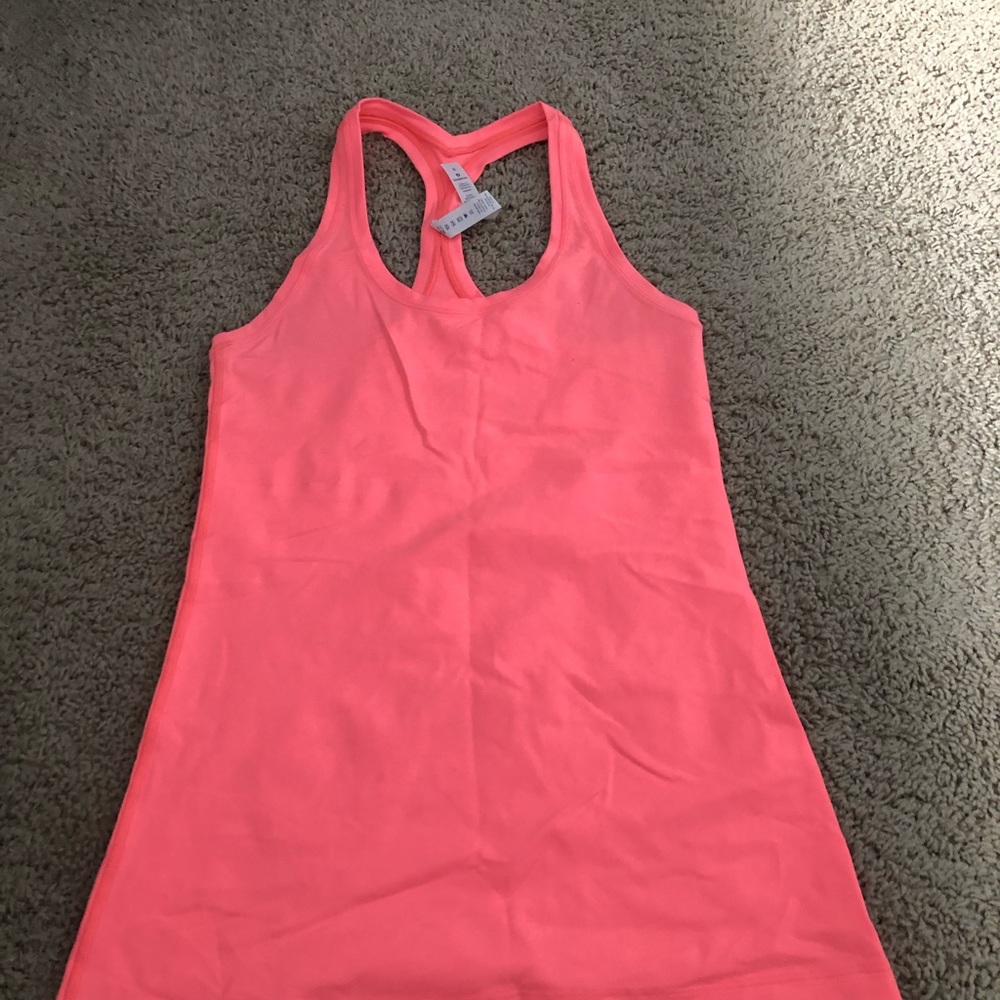 Lululemon tank top